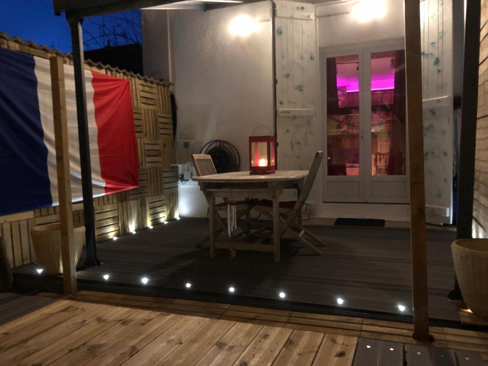 Romantic Room - Studio Jardin - Proche Disneyland Paris Crecy-la-Chapelle ภายนอก รูปภาพ
